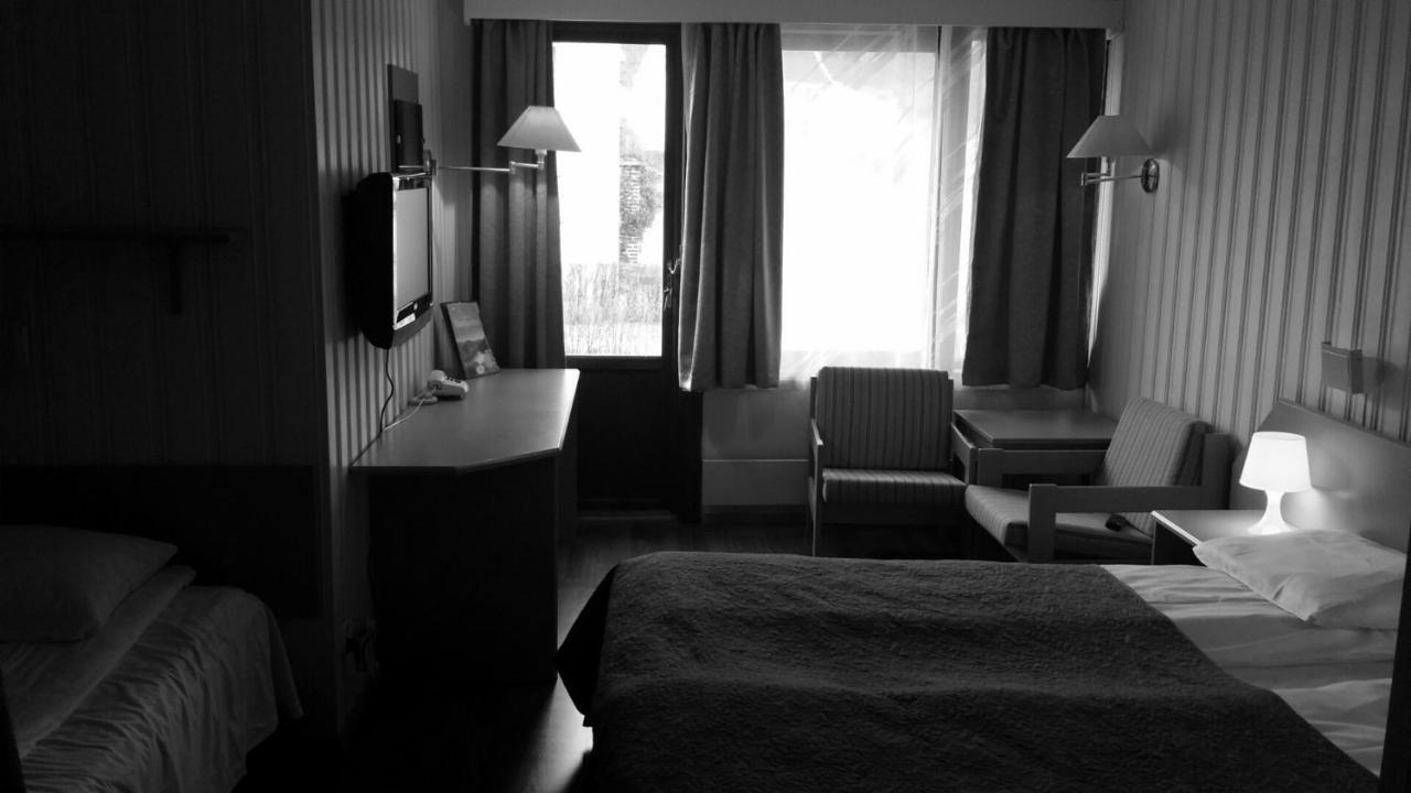 Skanevik Fjordhotel Exterior photo