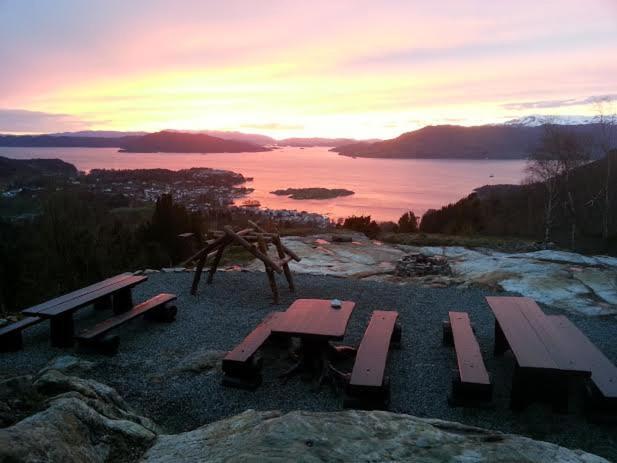 Skanevik Fjordhotel Exterior photo